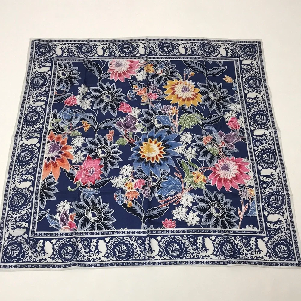 Ralph Lauren Floral Patterned Scarf - Picture 2 of 7